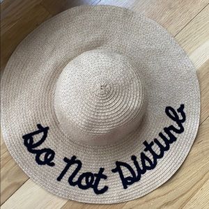 Embroidered Chesnut Straw Hat